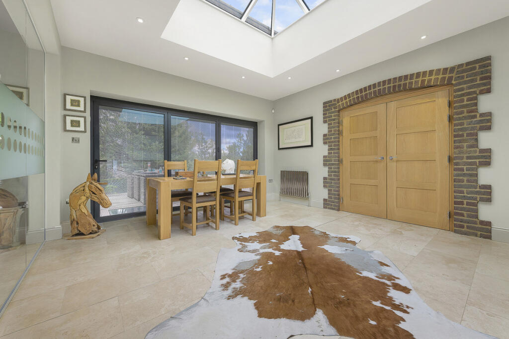 Additional image 33 of Webb Estate, Purley, Surrey
