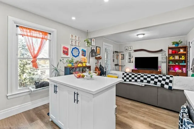 Additional image 34 of 20 Holton Ave