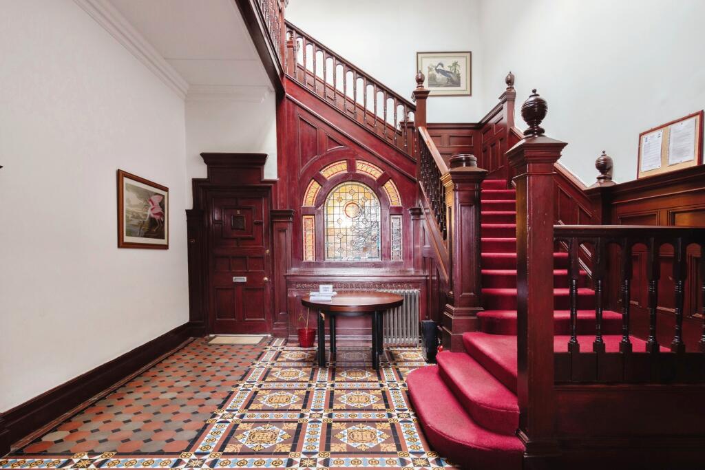 Additional image 17 of Sherwood Oaks, 13 Frensham Road, Kenley, Surrey, CR8