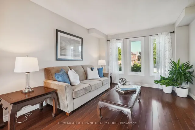 Additional image 10 of 1008 Glenbrook Ave