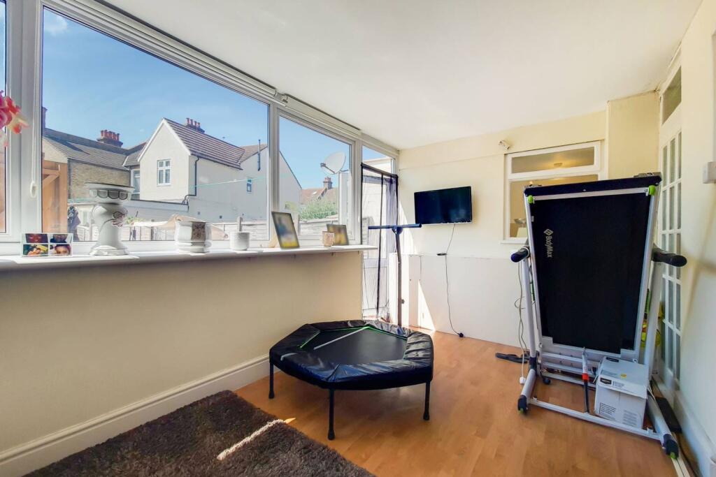 Additional image 9 of London Road, Thornton Heath, CR7