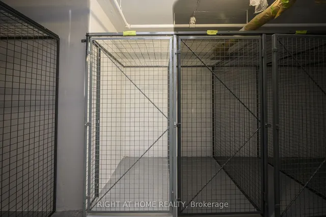 Additional image 33 of 509 Dundas St Unit 605