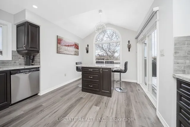 Additional image 8 of 1722 Samuelson Circ