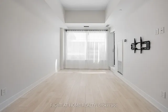 Additional image 19 of 2485 Taunton Rd Unit 451