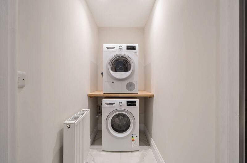 Additional image 20 of Selcroft Road, Purley