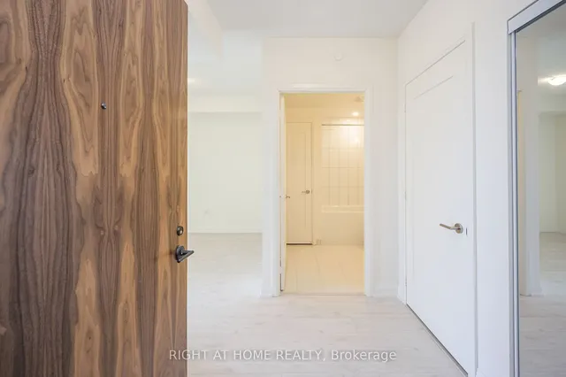 Additional image 6 of 509 Dundas St Unit 605