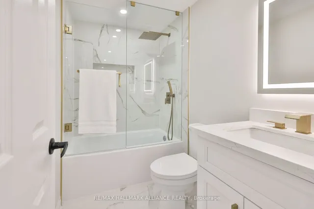 Additional image 25 of 411 Barclay Cres