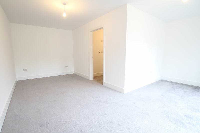 Additional image 9 of Walmer