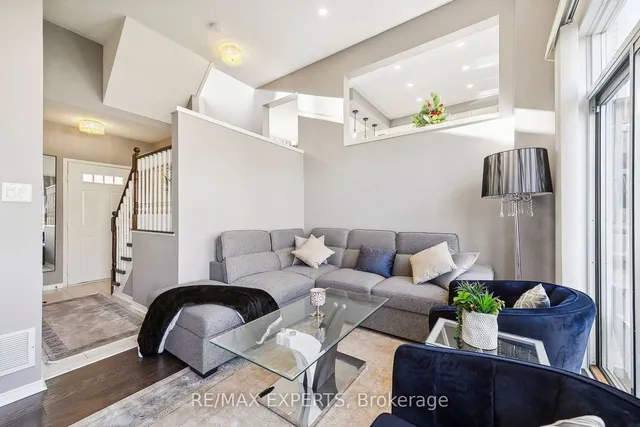 Additional image 6 of 7101 Branigan Gate Unit 26