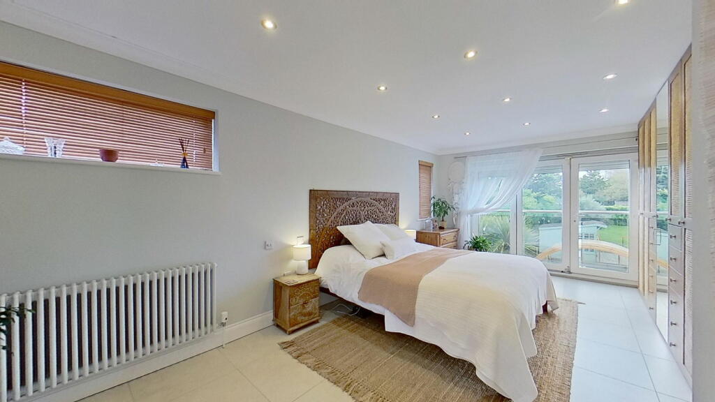 Additional image 27 of Marine Drive, Broadstairs, CT10 3LU