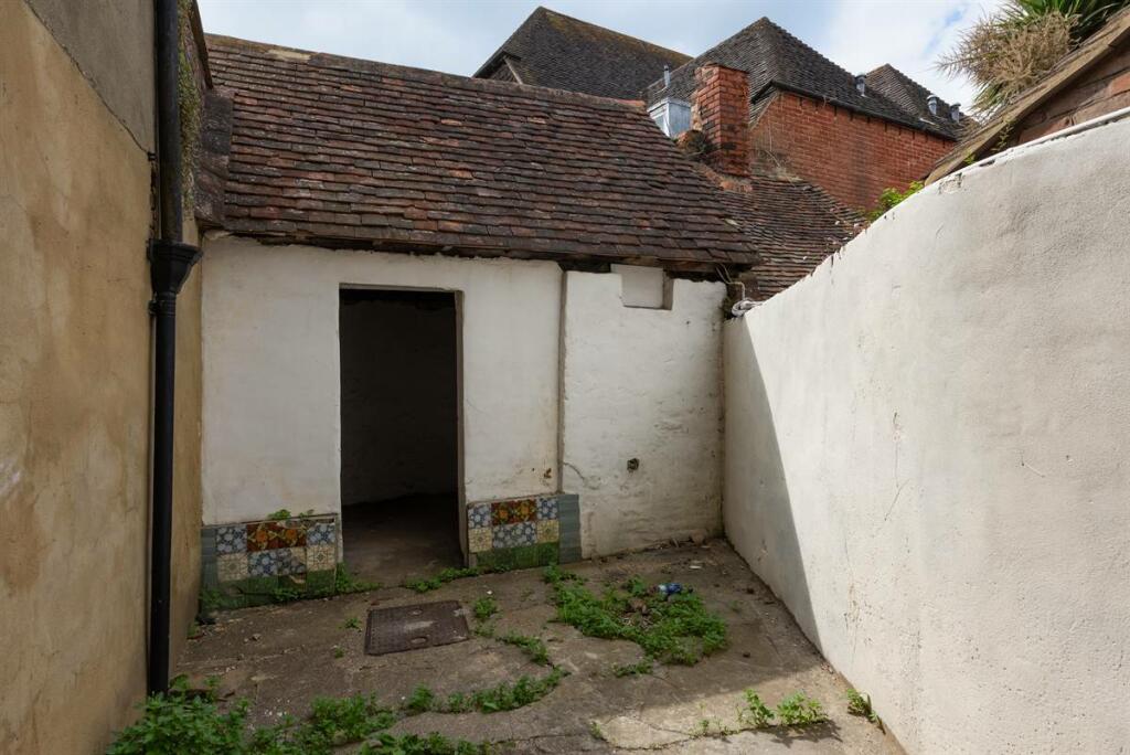 Additional image 12 of Castle Street, Canterbury