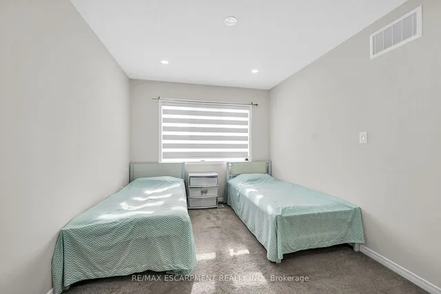 Additional image 32 of 328 Bedrock Dr