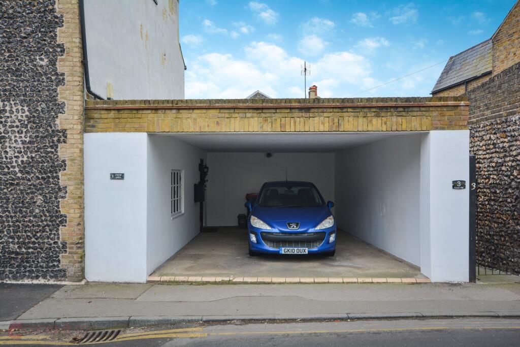 Additional image 23 of Crow Hill, Broadstairs