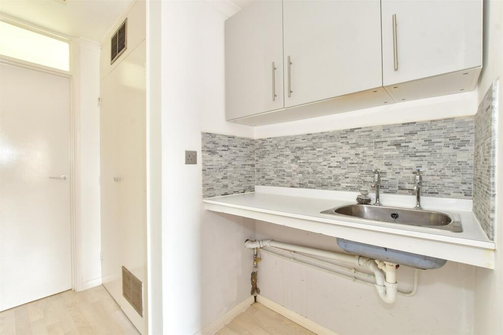 Additional image 5 of Beech Grove, Cliffsend, Ramsgate, Kent