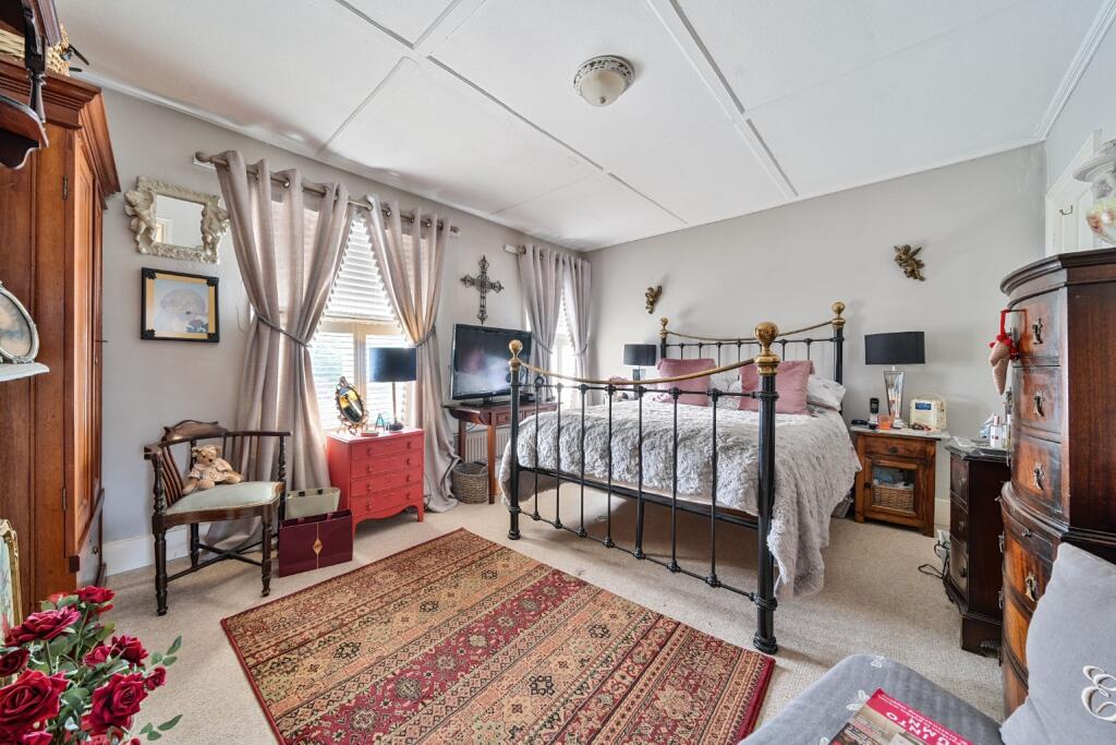 Additional image 9 of Woodnesborough Road, Sandwich, Kent, CT13