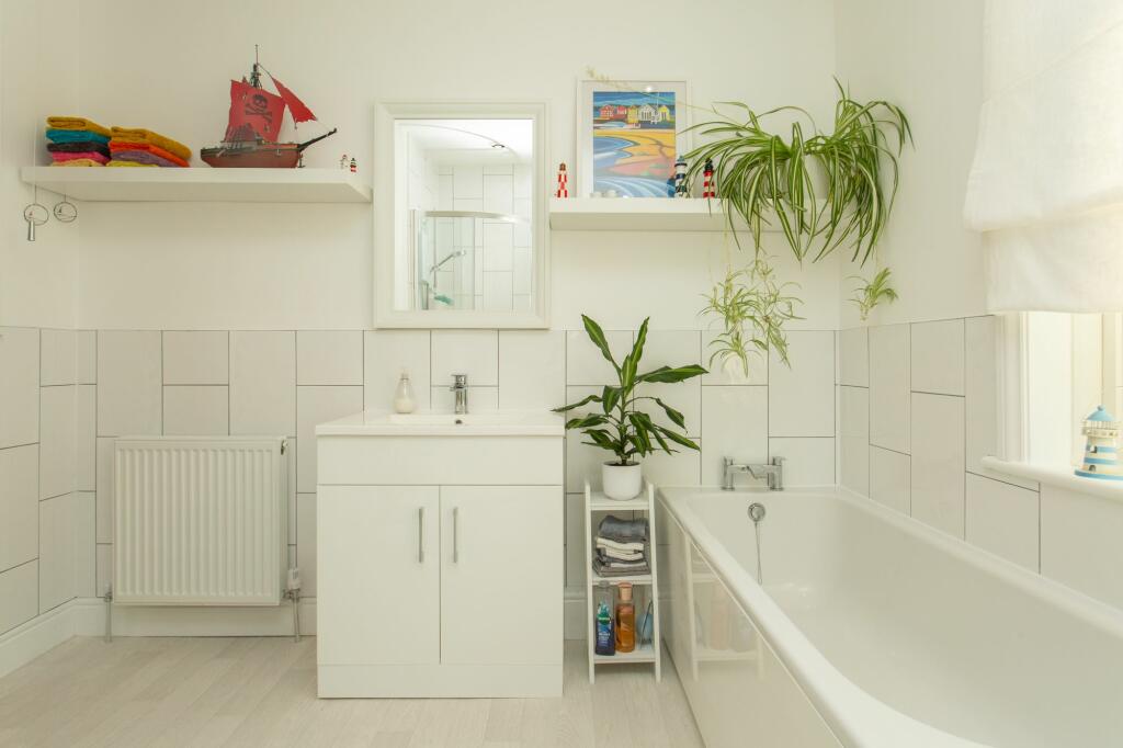 Additional image 15 of Dover Road, Guston, CT15