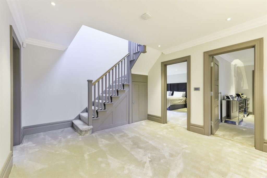 Additional image 29 of Woodcote Park Avenue, Purley