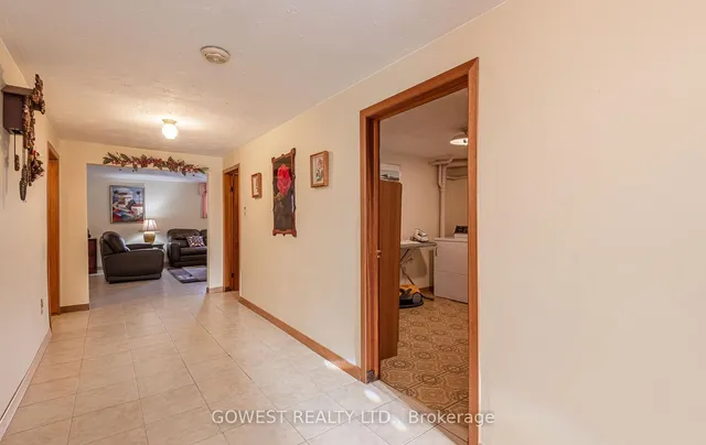 Additional image 22 of 19 Village Dr