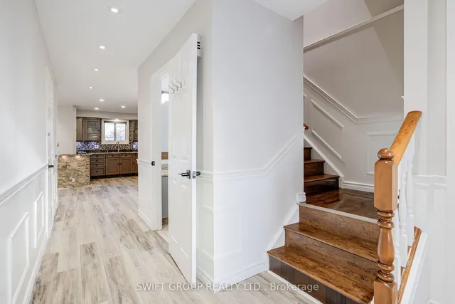 Additional image 6 of 2 Buffalo Crt