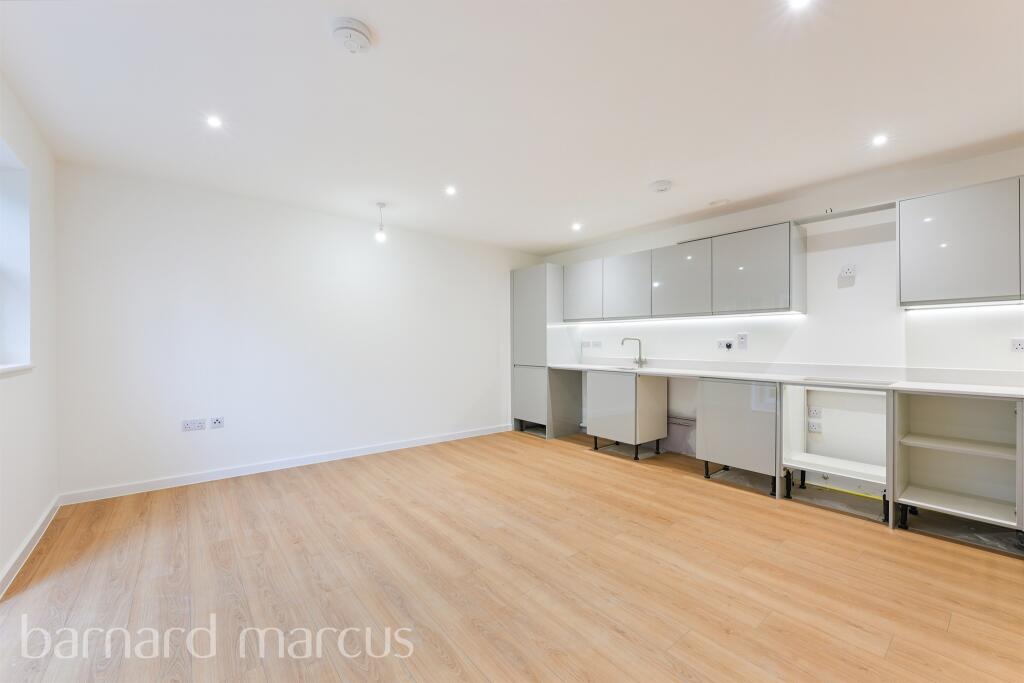 Additional image 13 of Smitham Bottom Lane, Purley