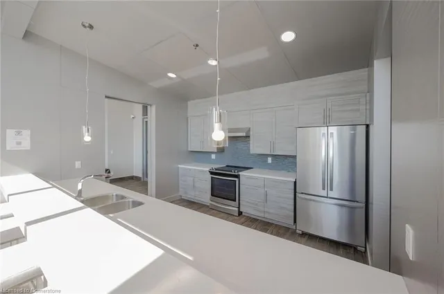 Additional image 29 of 2087 Fairview Street St Unit 1805