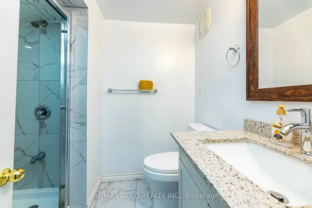 Additional image 27 of 7809 Priory Cres