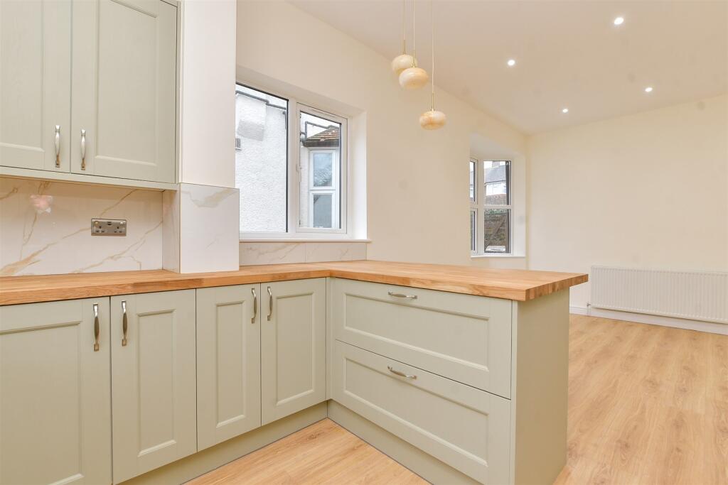 Additional image 7 of Dale Road, Purley, Surrey