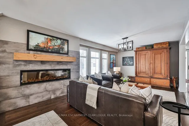 Additional image 7 of 353 Canyon Cres