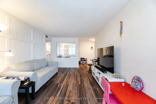 Additional image 9 of 4470 Tucana Crt Unit 910