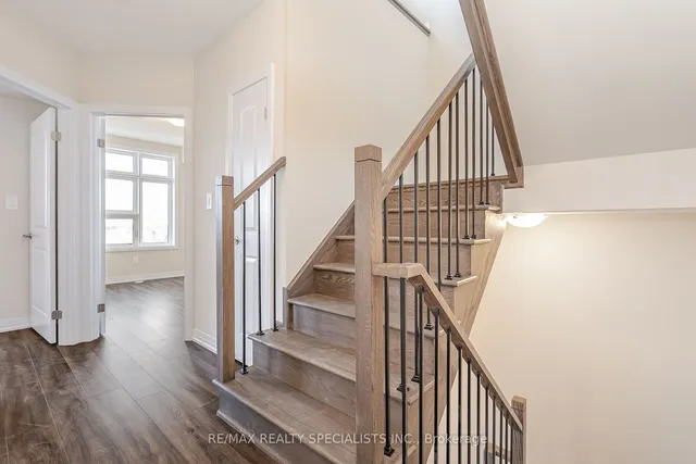 Additional image 21 of 1581 Rose Way Unit 116