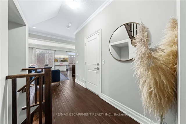 Additional image 6 of 75 Southshore Cres