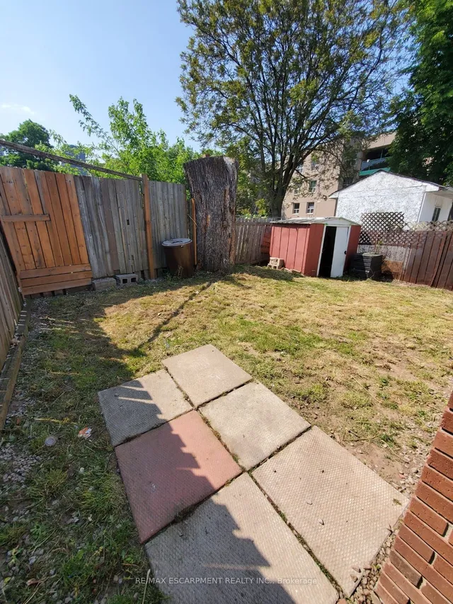 Additional image 11 of 92 Aurora St