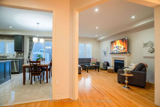 Additional image 10 of 16 Pinedale Ave