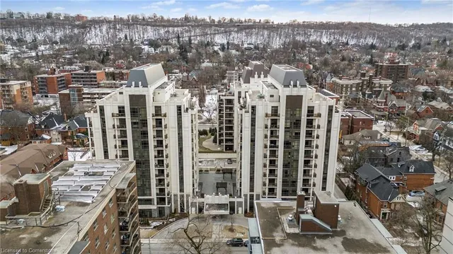 Additional image 20 of 85 Robinson St Unit 406