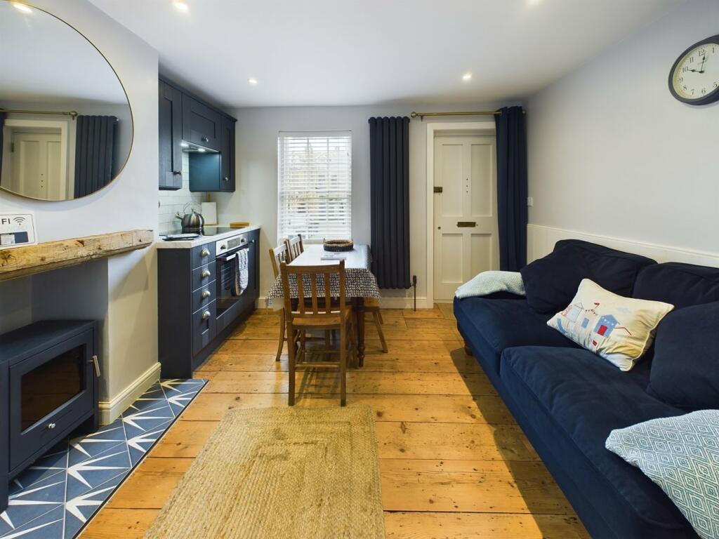 Additional image 4 of Church Square, Broadstairs, CT10