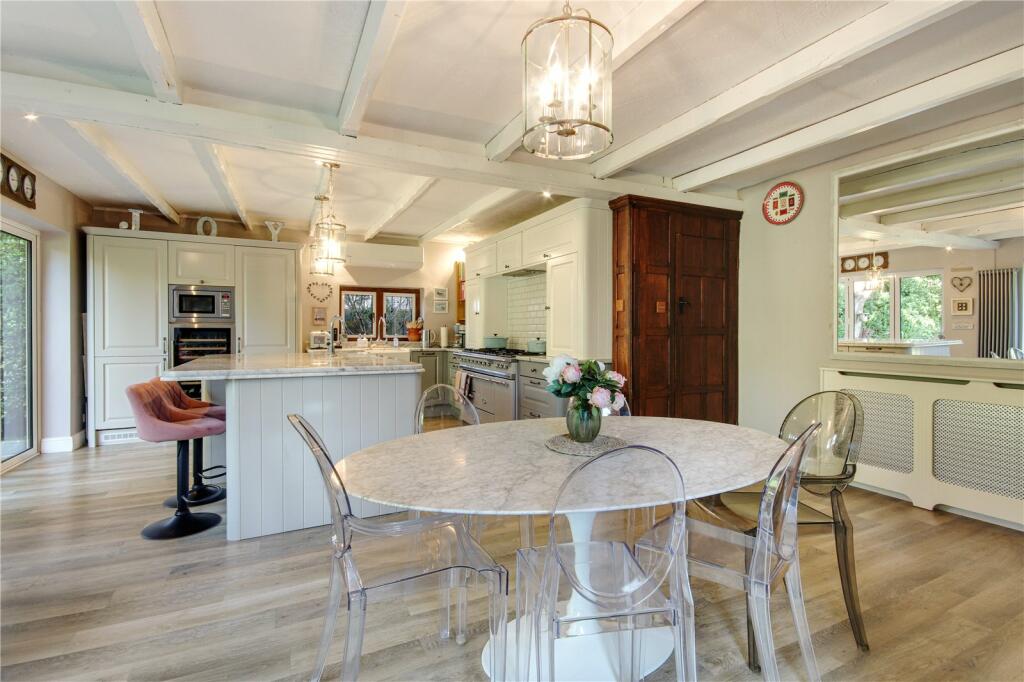 Additional image 7 of Fitzroy Avenue, Kingsgate, Broadstairs, Kent, CT10