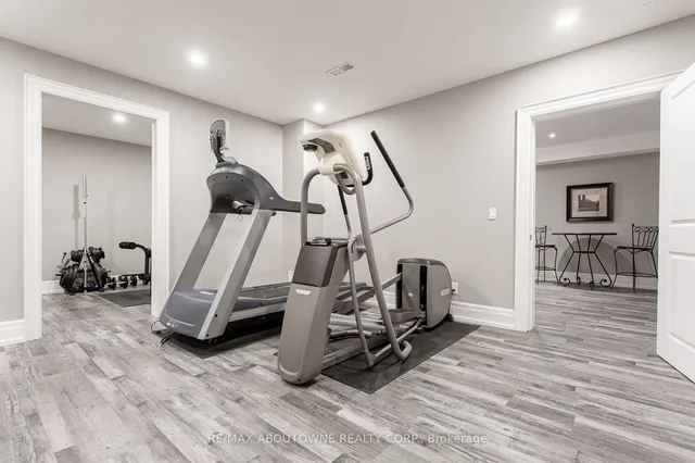 Additional image 37 of 4179 Lakeshore Rd