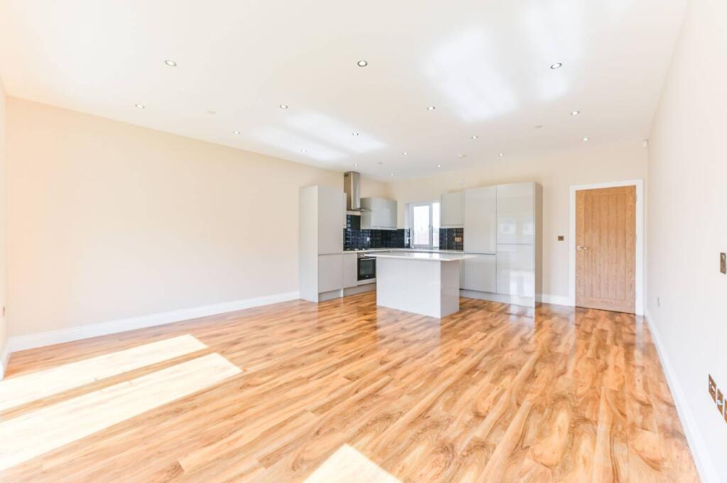 Additional image 5 of Hythe Road, Thornton Heath, CR7