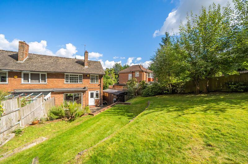 Additional image 23 of Barn Crescent, Riddlesdown, Purley