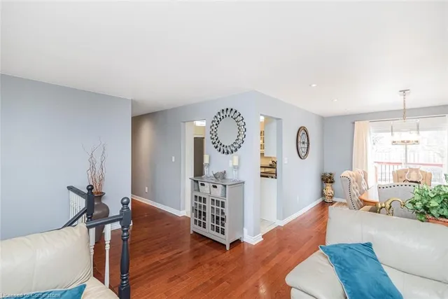 Additional image 15 of 647 Tomahawk Cres