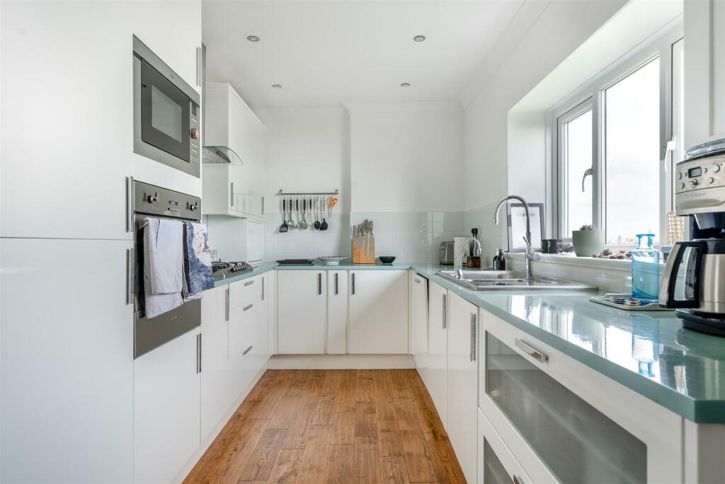 Additional image 8 of Princes Drive, Sandwich Bay, Sandwich