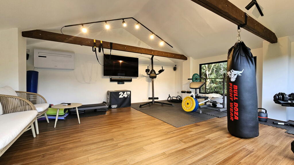 Additional image 45 of Marine Drive, Broadstairs, CT10 3LU