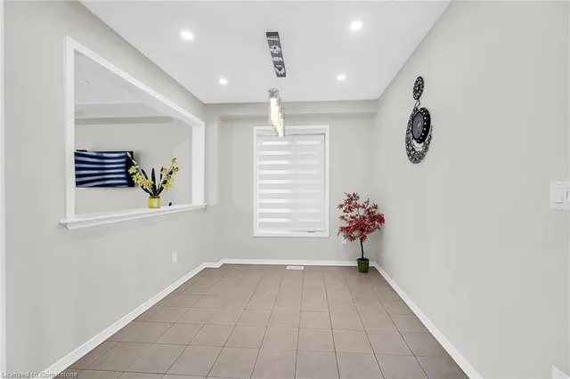 Additional image 10 of 328 Bedrock Dr