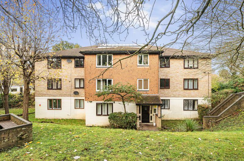 Fairbairn Close, Purley