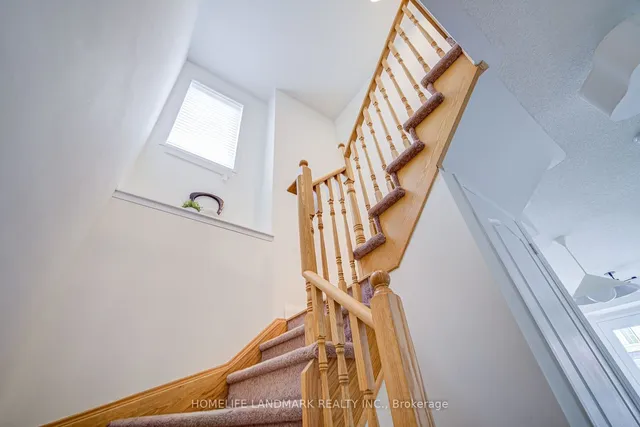 Additional image 19 of 2488 Post Rd Unit 2