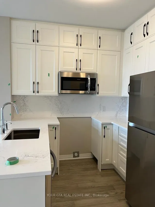 Additional image 18 of 460 Gordon Krantz Ave Unit 519