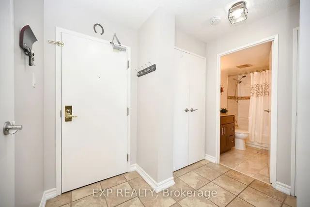 Additional image 6 of 3700 Kaneff Cres Unit 1206