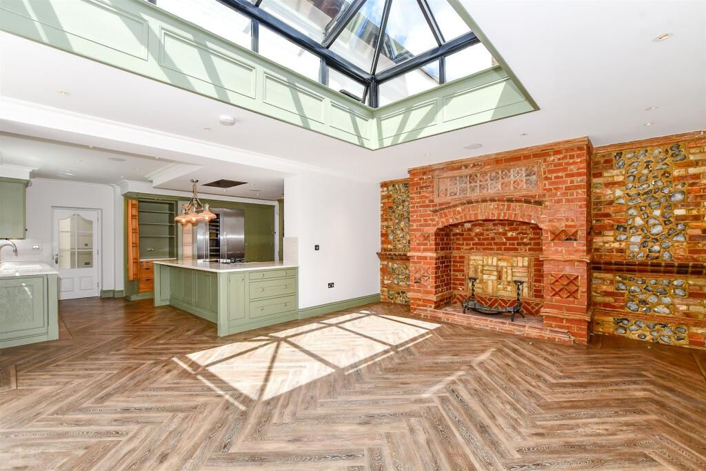 Additional image 27 of Lanthorne Road, Broadstairs, Kent