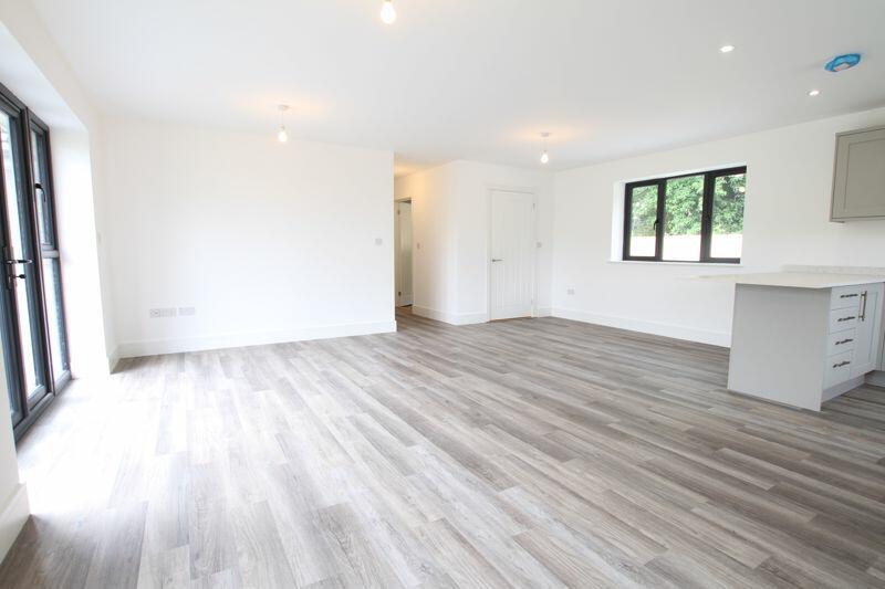 Additional image 4 of Walmer