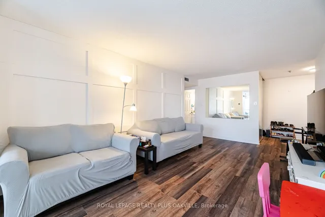 Additional image 10 of 4470 Tucana Crt Unit 910